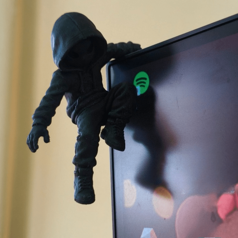 Vintage Gaming Accessories - Mini Estátua Alienígena com Capuz, Impressão